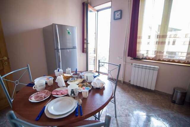 Гостевой дом G&G House Тбилиси-48